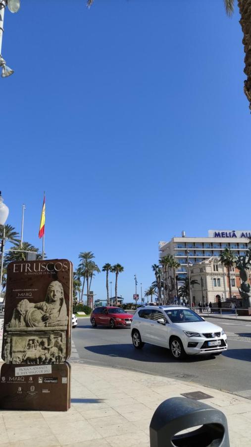 Hostal Milan Alicante Exterior foto Avenida de España
